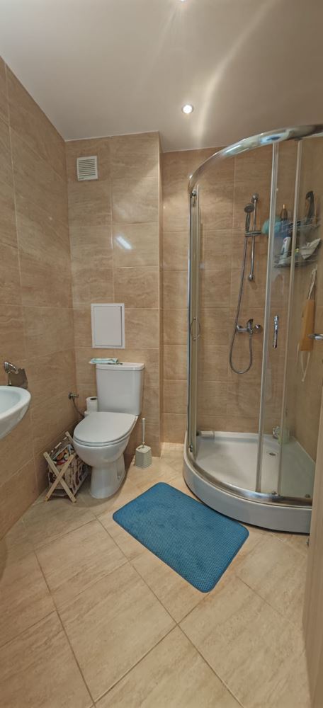 Three-room Apartment with Pool Views and Partial Sea Views, 200 Metres from the Beach in Sveti Vlas