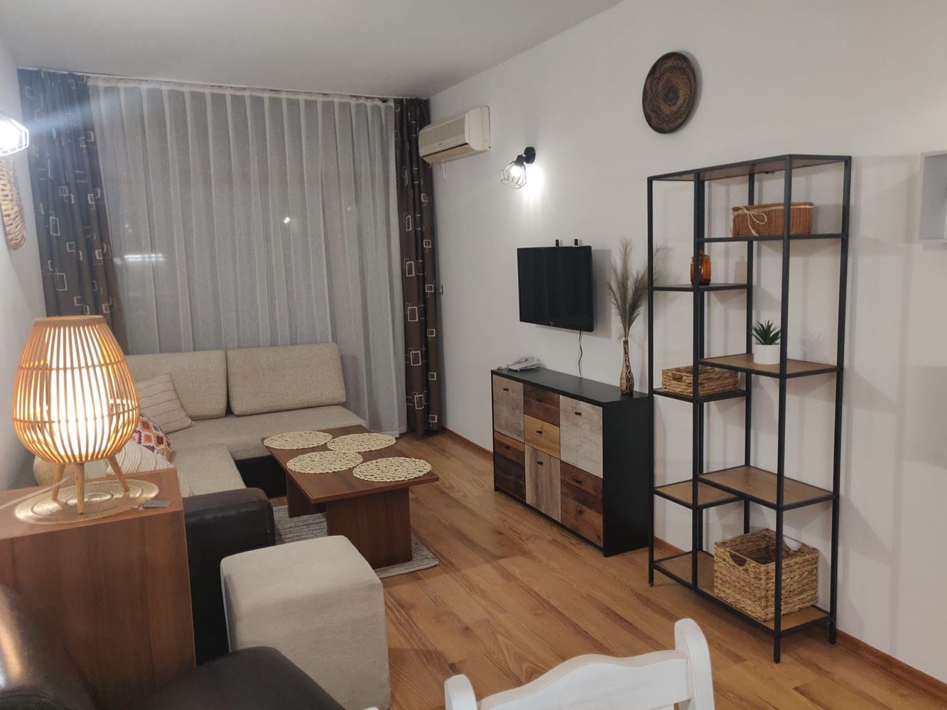 Spacious one-bedroom apartment with partial sea view – Sunny Beach, 100 m from the beach