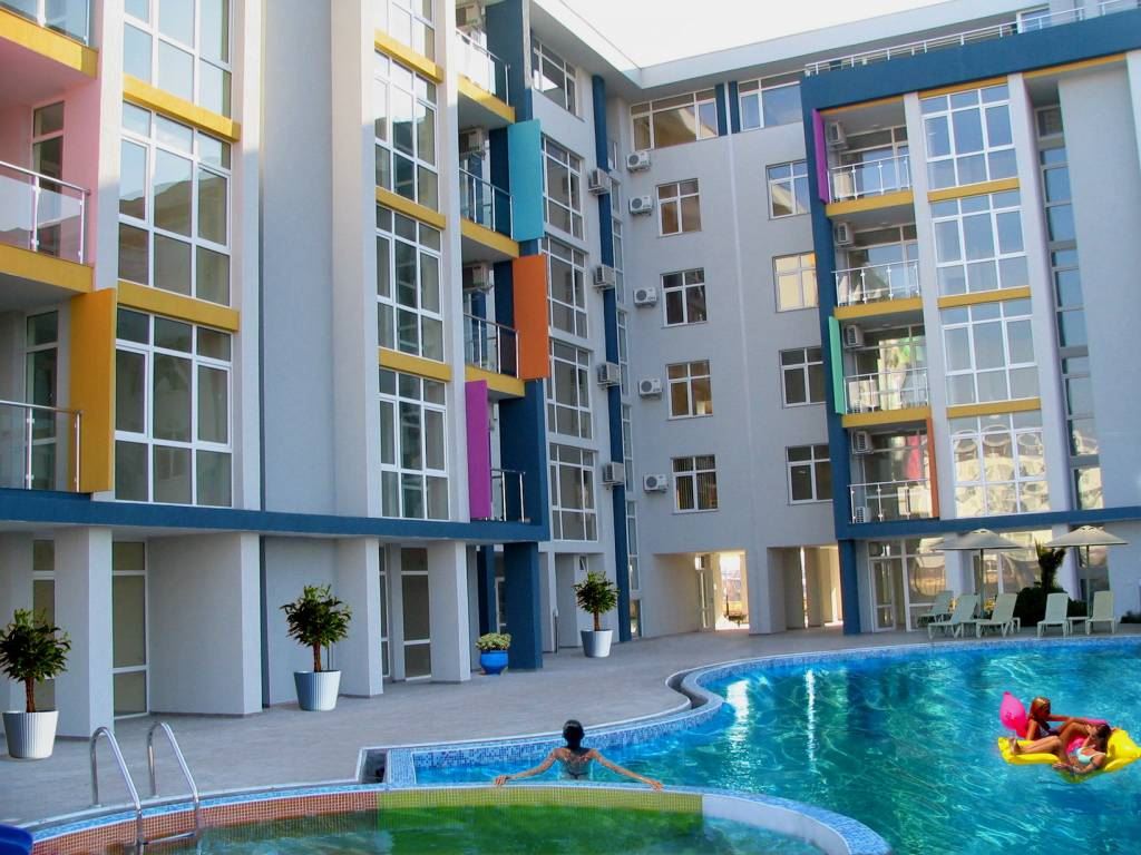 Sunny and spacious one-bedroom apartment in Sunny Beach – fully furnished with excellent on-site facilities