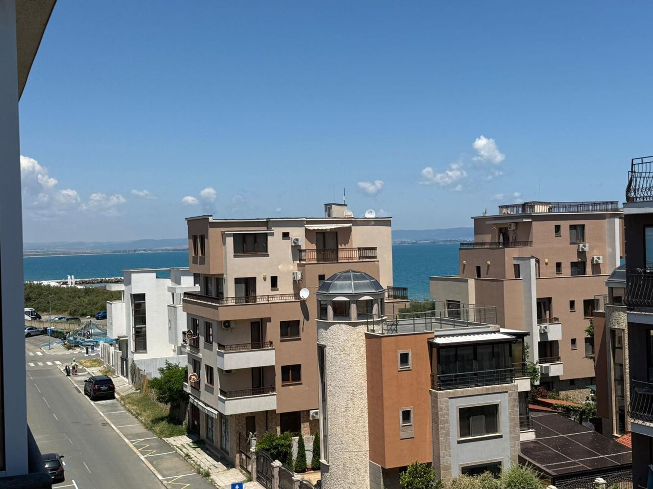 One-bedroom apartment with sea view in the Old Town of Pomorie