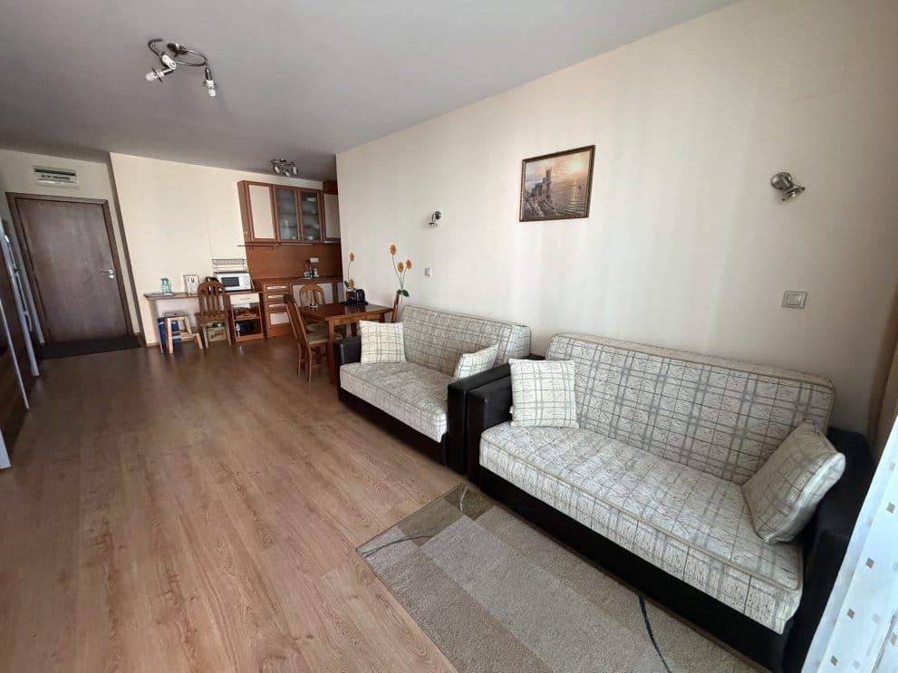One-bedroom apartment in a modern complex with amenities in Ravda