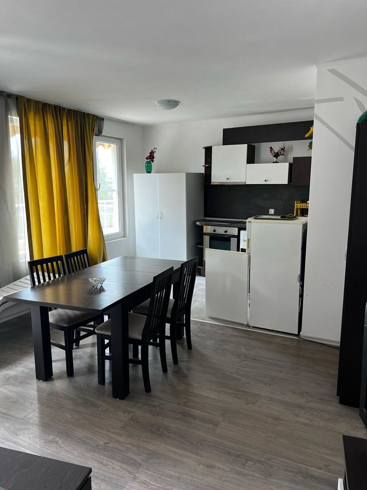 The Perfect Holiday Investment with an Excellent Location – Spacious Apartment 100 Metres from the Sea