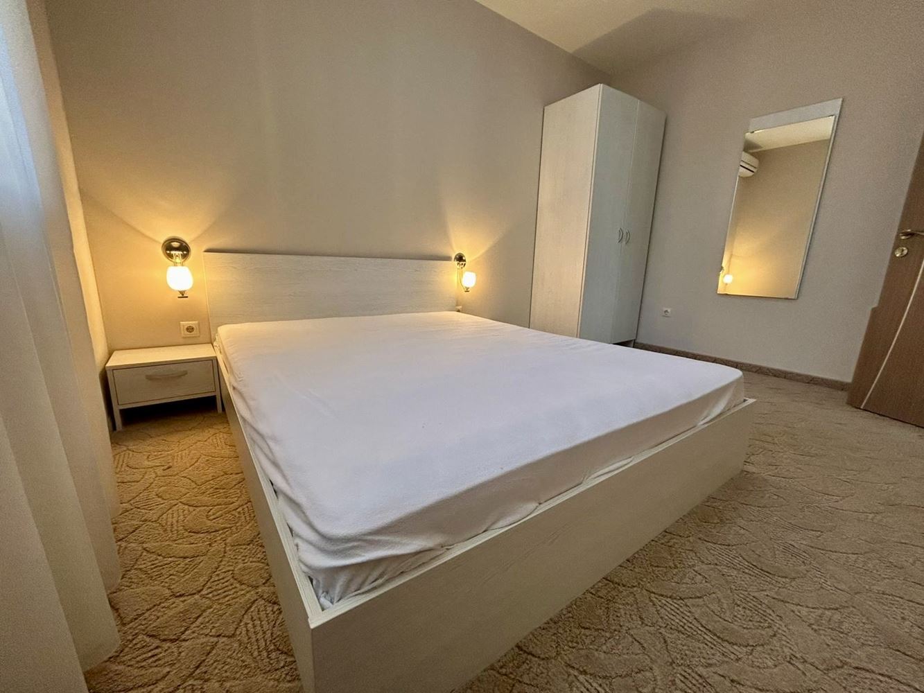 Cozy one-bedroom apartment with pool and green area view in a great complex in Sunny Beach