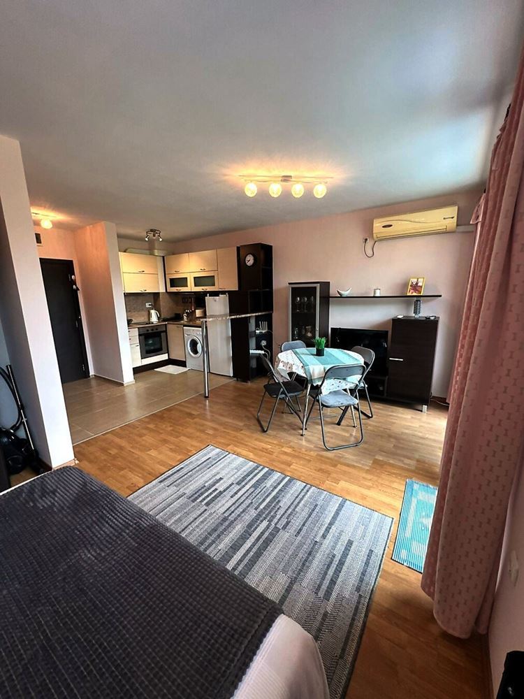 Spacious Studio with Pool View in Sunny Beach – Fully Furnished
