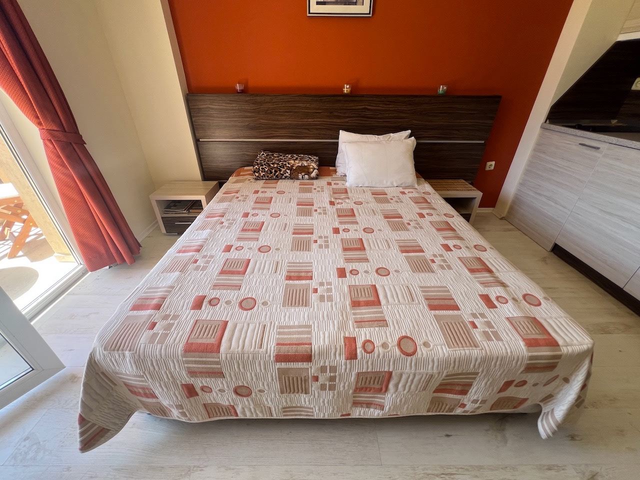 Comfortable studio with pool view in Sunny Beach – fully furnished and ready to use