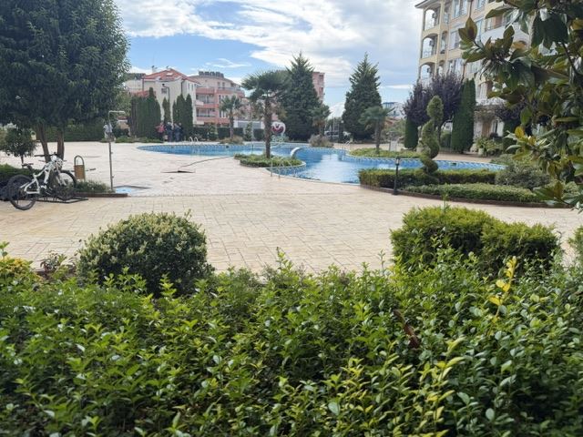 Spacious Three-Bedroom Apartment Close to the Sea with Excellent Complex Facilities