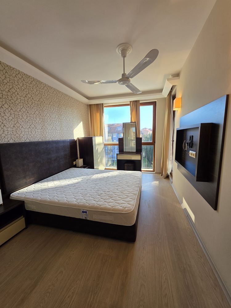 Wonderful one-bedroom apartment in a complex in Sunny Beach – pool view; style and comfort
