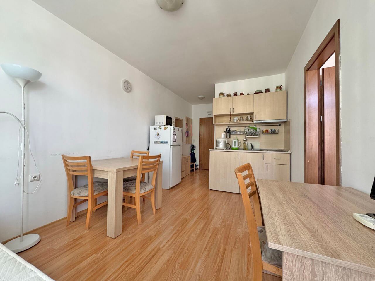 Bright One-Bedroom Apartment with Pool View in an Excellent Well-Maintained Complex in Sunny Beach