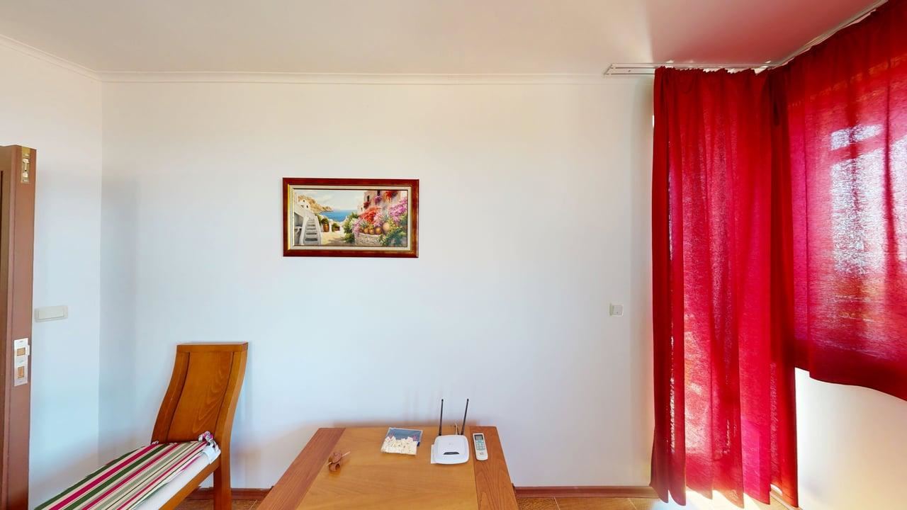Spacious One-Bedroom Apartment with Sea Views in the Sunny Beach Area