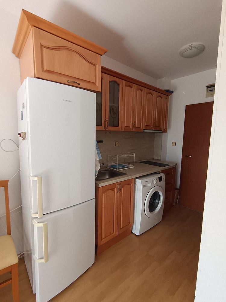 Practical Fully Equipped Studio in an Established Seaside Resort with Developed Infrastructure