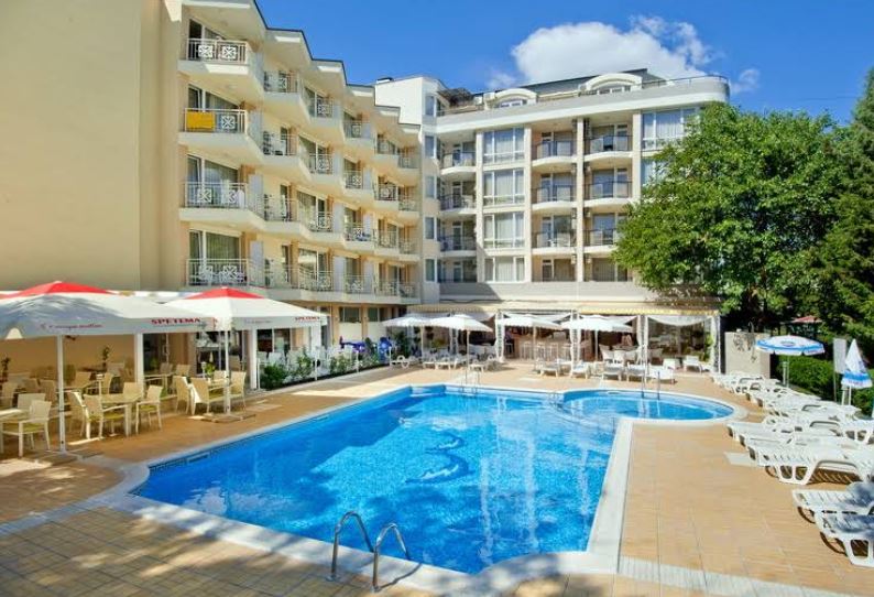 One-Bedroom Apartment in a Prestigious Complex in Sunny Beach – Only 300 m from the Sea