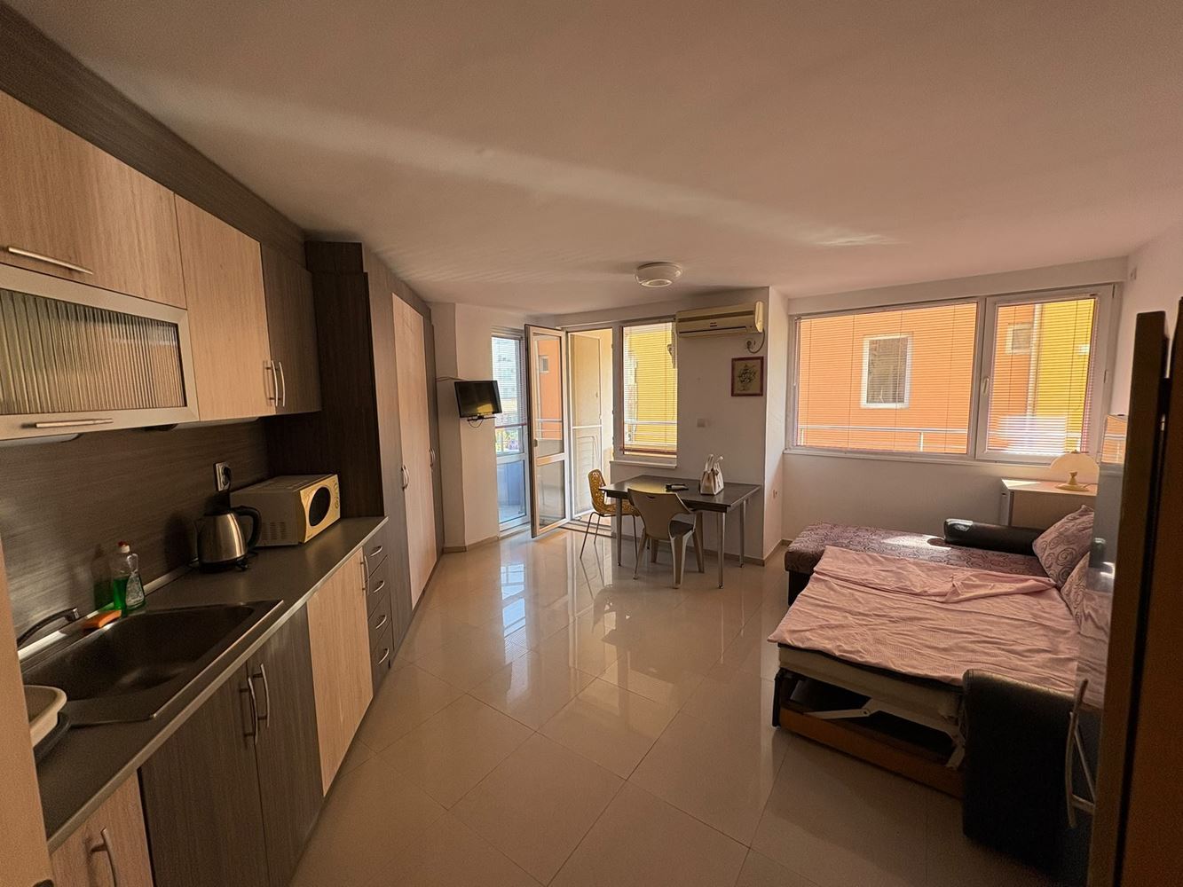 Pomorie – One-Bedroom Apartment in an Excellent Location, Just 400 Metres from the Sea