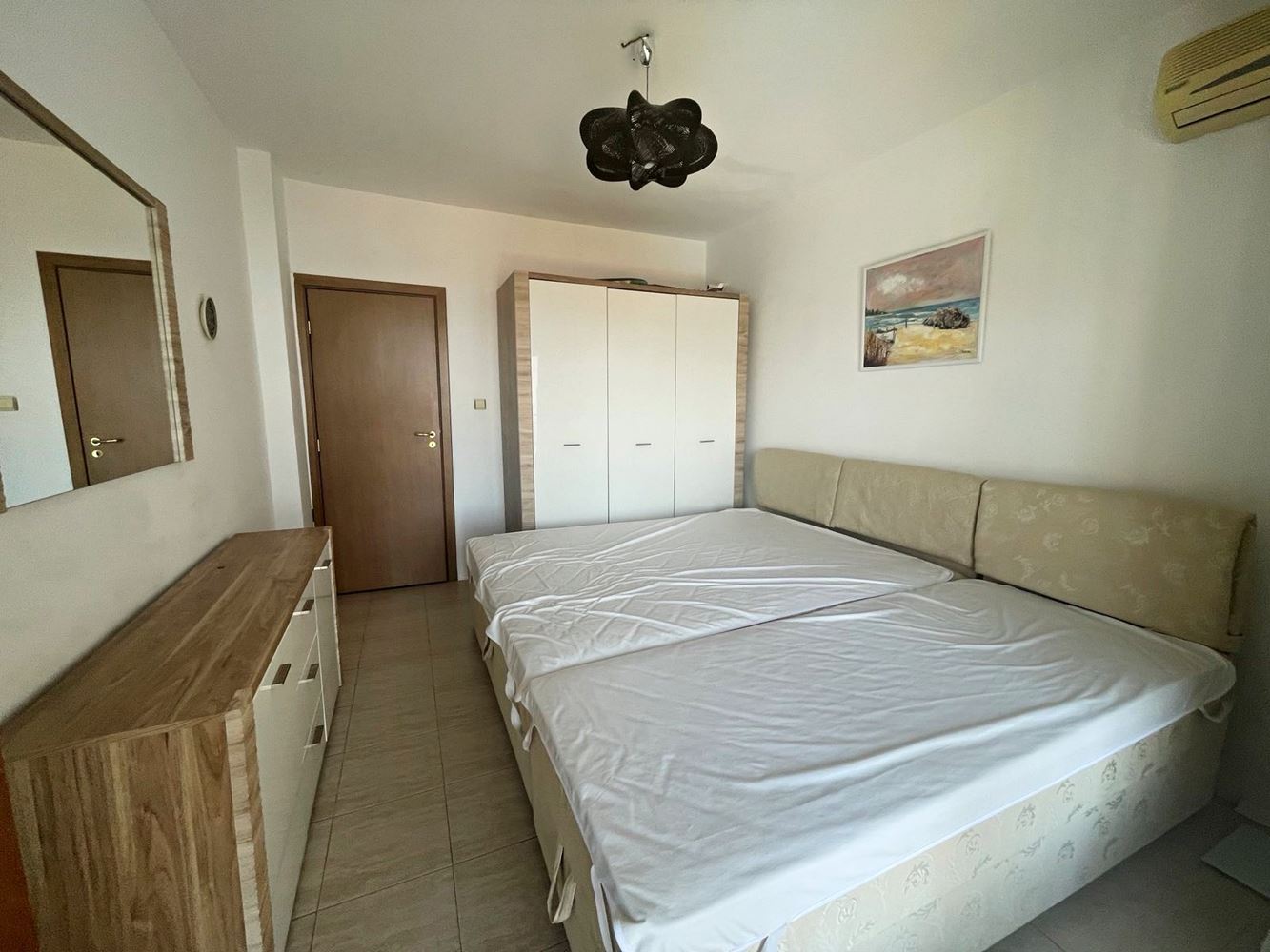 Spacious Apartment with Sea View in Saint Vlas
