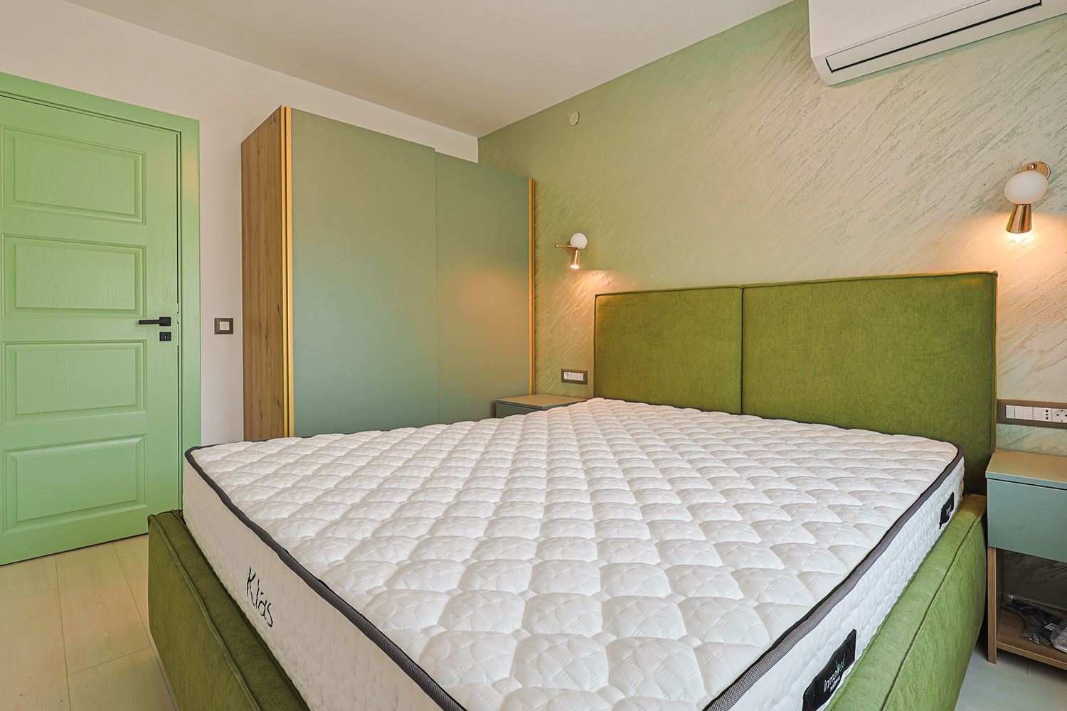 Two-Bedroom Apartment with Panoramic Sea Views in a Quiet, Green Complex in Sunny Beach