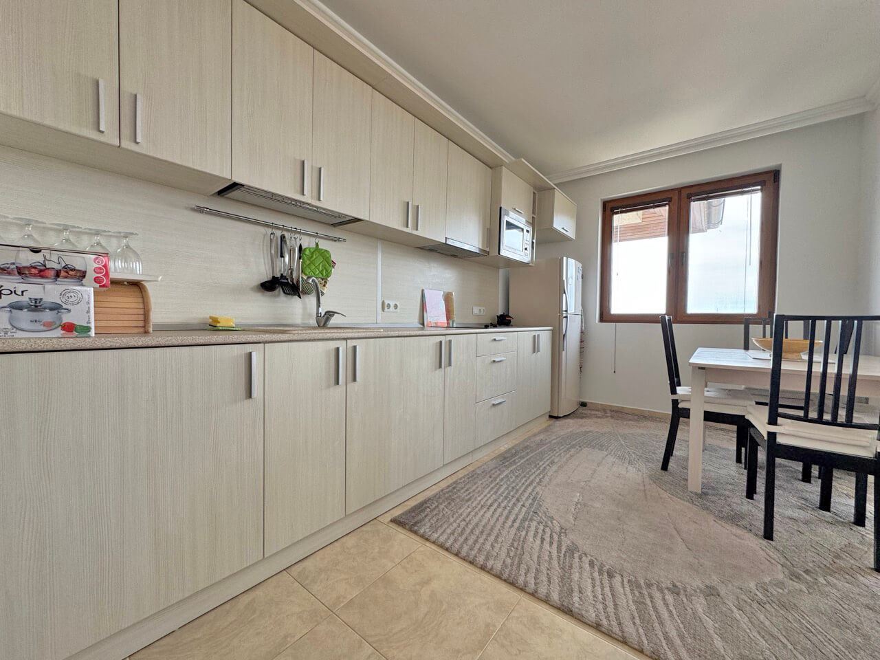 Spacious two-bedroom apartment in a boutique complex just meters from the sea in Sveti Vlas