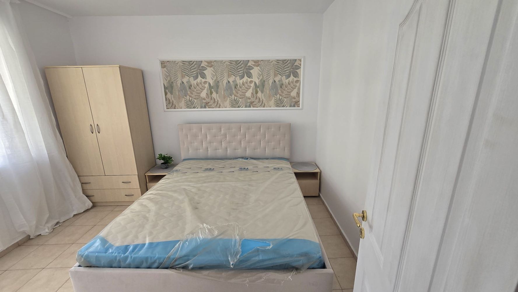 Three-room apartment with southern exposure and pool view in Sunny Beach