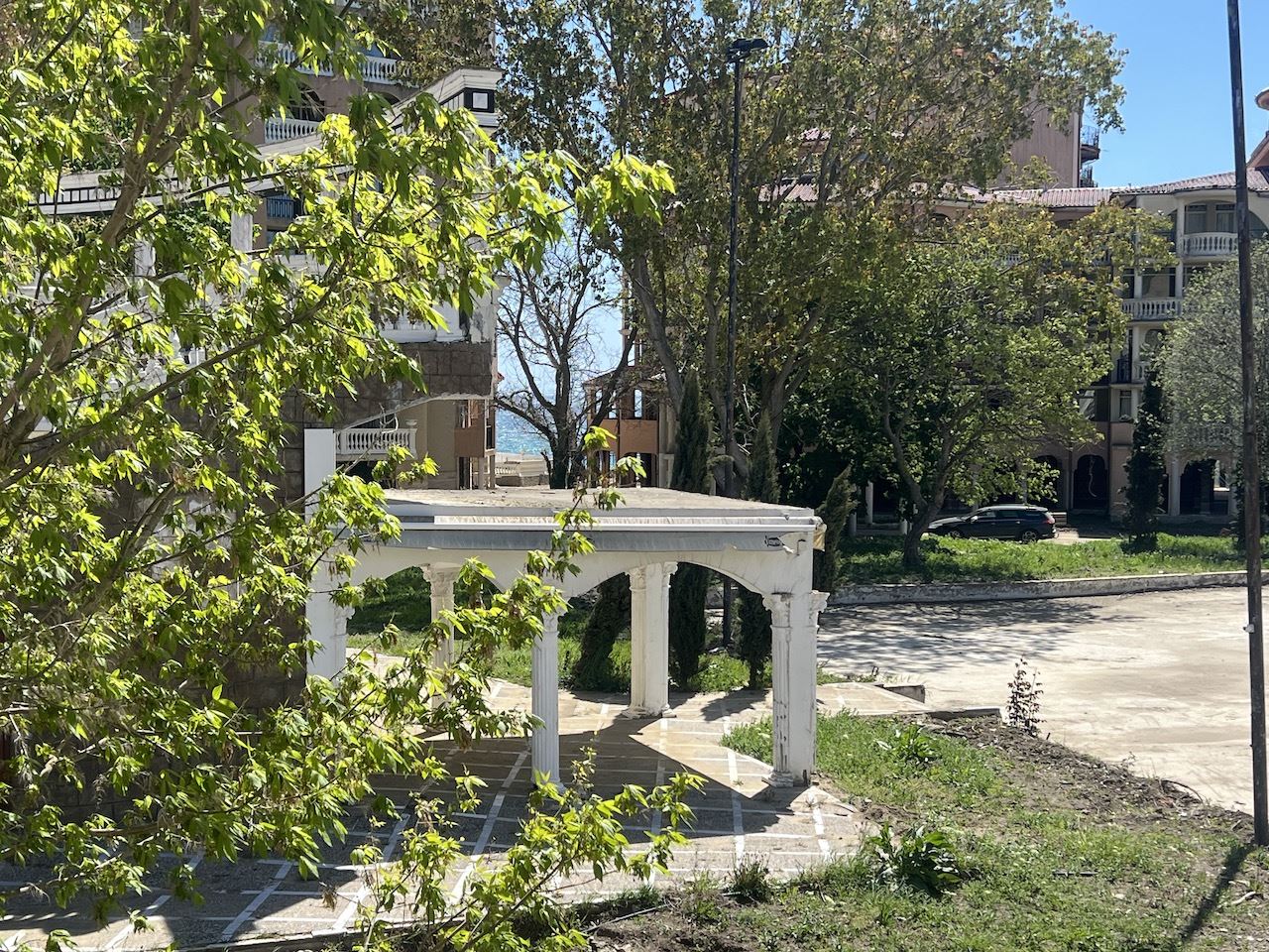 Cozy studio in the heart of Elenite – just minutes from the beach, in a gated complex with a pool and excellent amenities