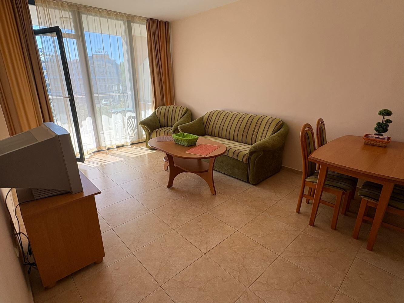 One-Bedroom Apartment in Sunny Beach – Comfort in a Complex with Swimming Pools and Water Slides