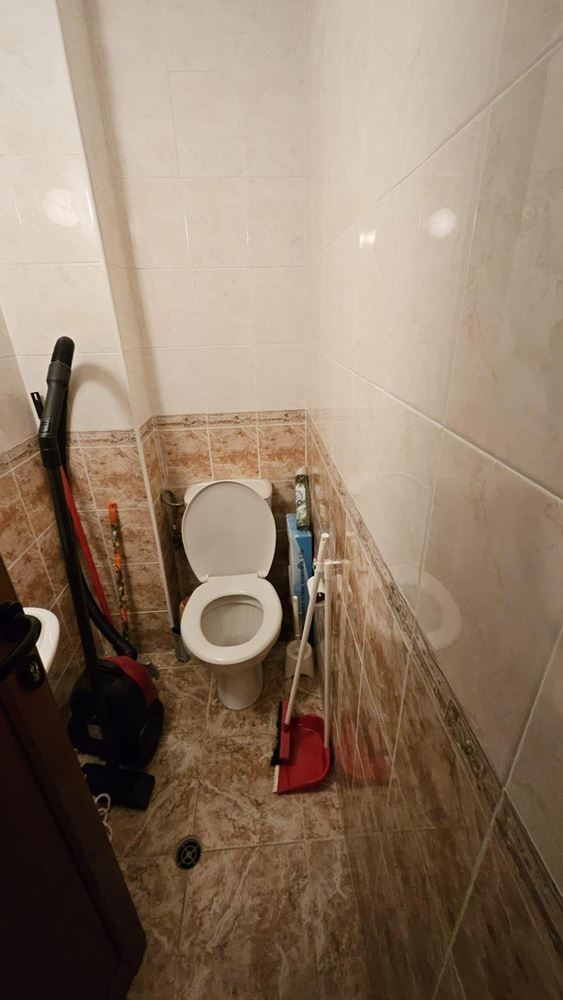 Spacious three-room apartment in Sveti Vlas – only 100 m from the beach and the marina