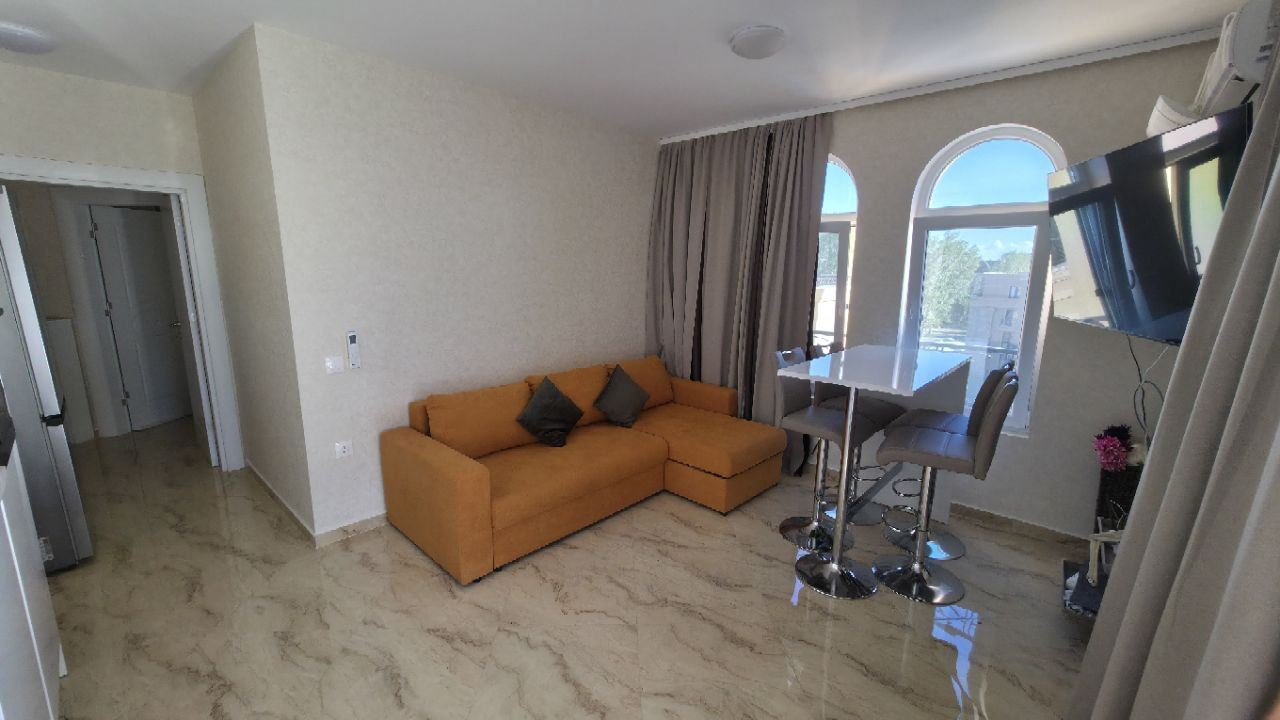 Three-room Apartment with a Large Panoramic Terrace in a Stylish Complex in Sunny Beach