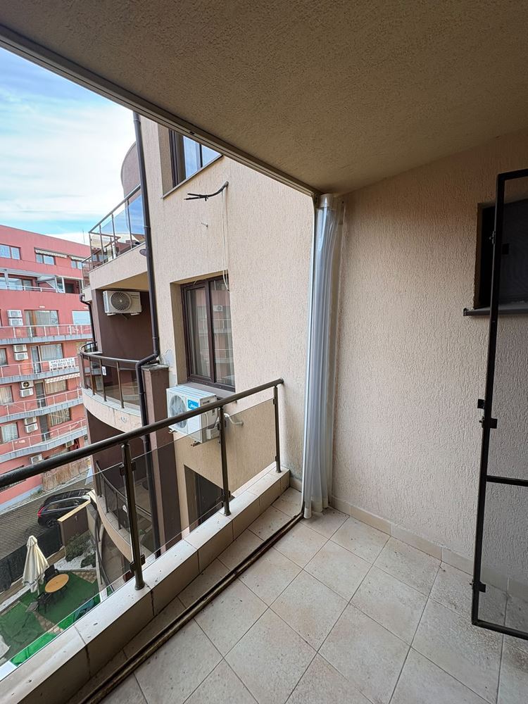 One Bedroom Apartment, 50 Metres from the Sea in Pomorie