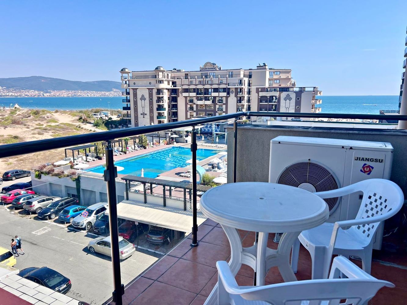One-Bedroom Apartment with Panoramic Sea View on the First Line – Spacious Apartment in Sunny Beach
