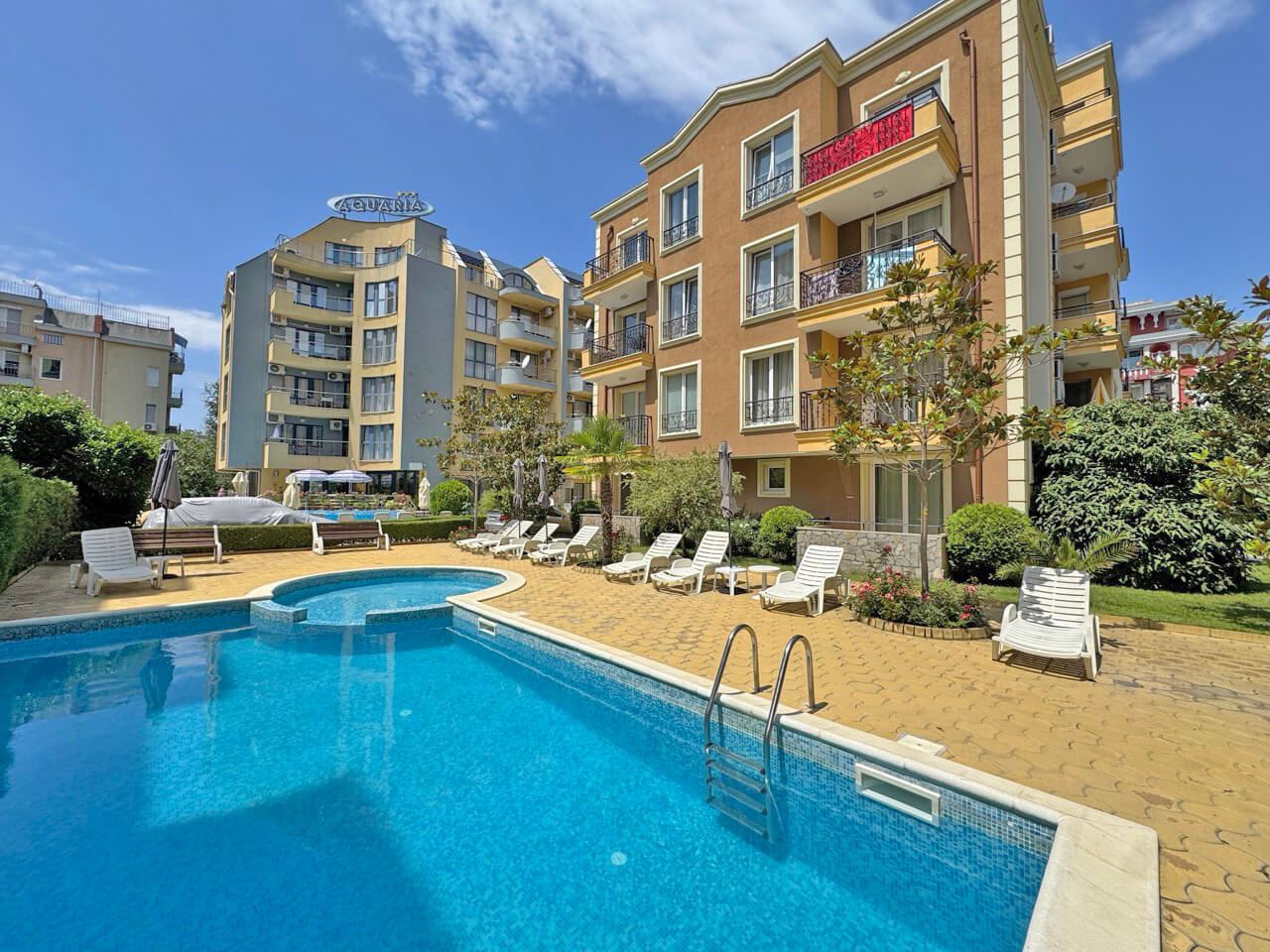 Studio with a Separate Kitchen in a Gated Complex – An Excellent Investment and a Cozy Home in Sunny Beach