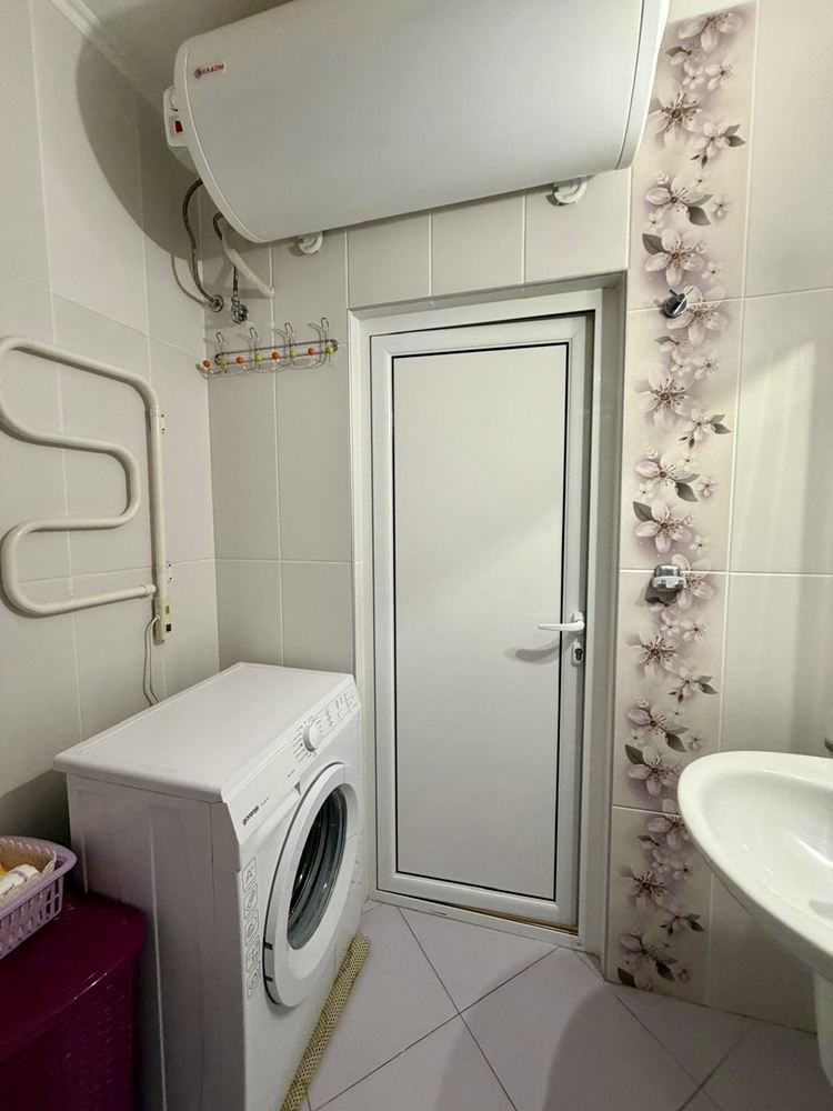 Sarafovo – Spacious One-Bedroom Apartment with Act 16, Minimal Maintenance Fee and Ready Furnishings