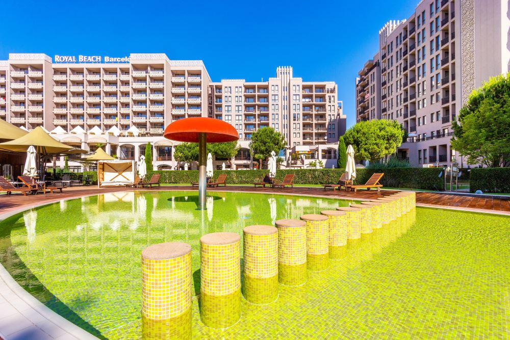 Luxury one-bedroom apartment with panoramic sea view in a prestigious complex in Sunny Beach