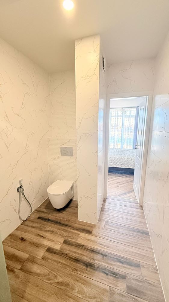 Luxury three-bedroom apartment on the first line in Ravda – space, prestige, and breathtaking sea panorama