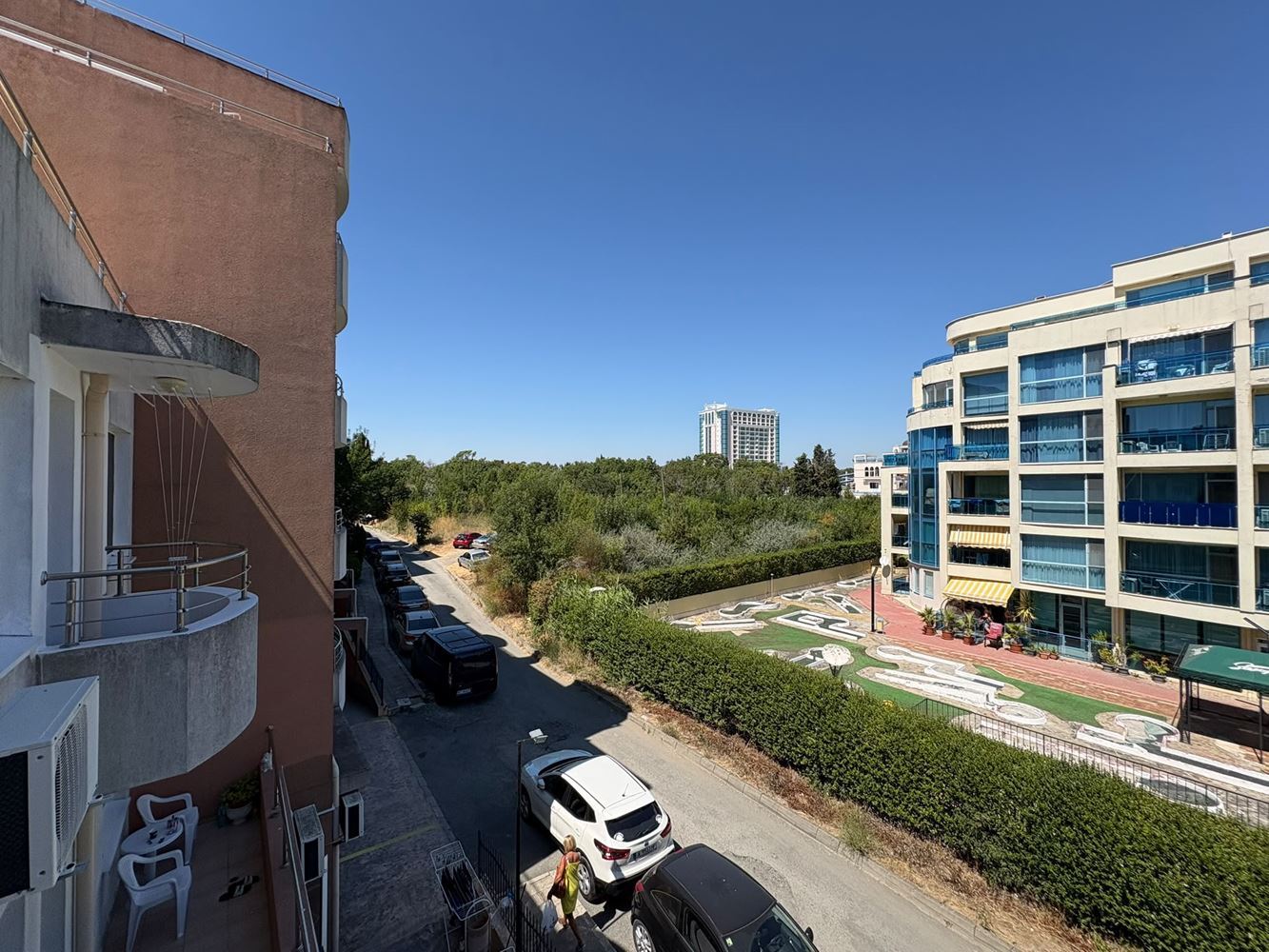 Pomorie 300 m from the Sea – Furnished One-Bedroom Apartment in a Complex with a Swimming Pool