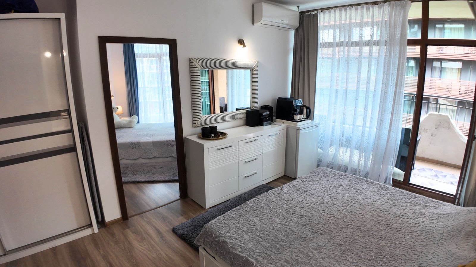 Stylish 1-Bedroom Apartment in a Complex with Swimming Pools and Excellent Amenities