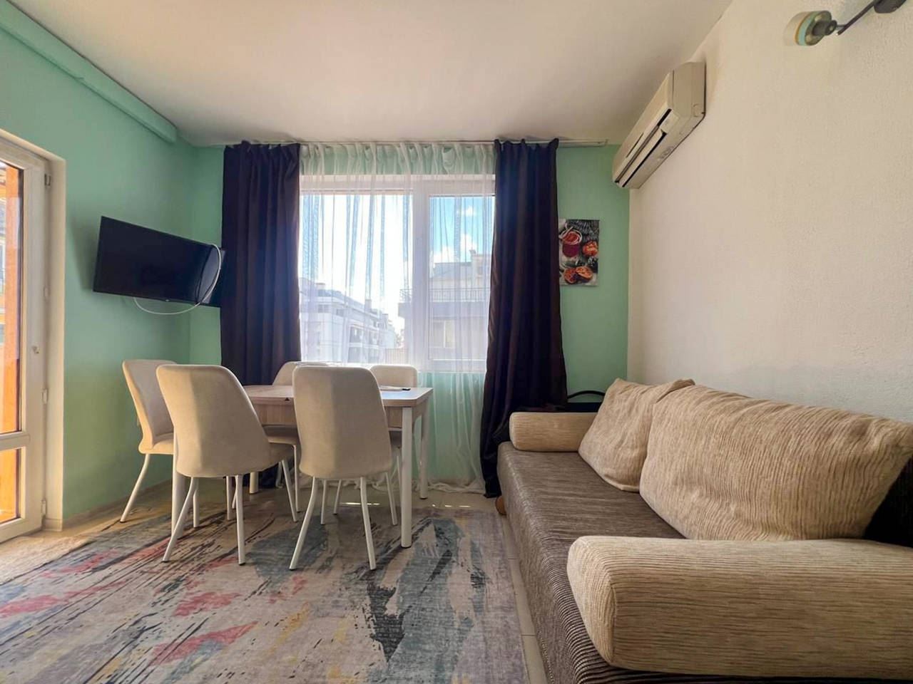 Two-room apartment in a complex with extensive infrastructure and leisure facilities
