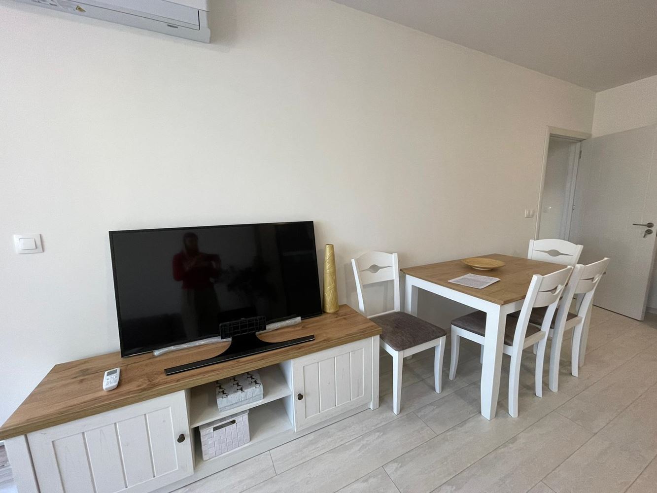 Furnished One-Bedroom Apartment without Maintenance Fee in Sarafovo