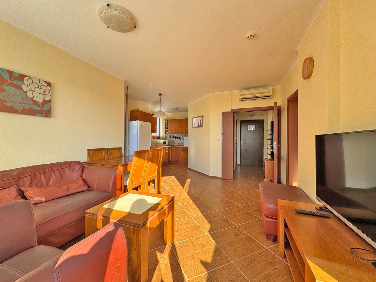 Spacious two-bedroom apartment with panoramic sea and mountain views – comfort, style, and tranquility surrounded by nature
