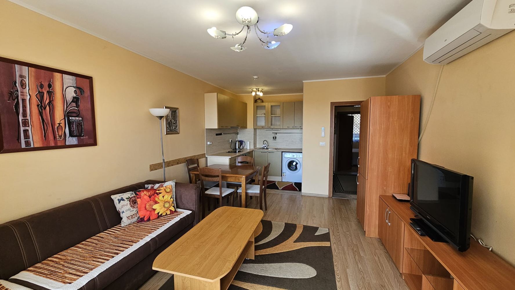 Spacious Two-Bedroom Apartment on the First Sea Line with Private Beach in Sveti Vlas