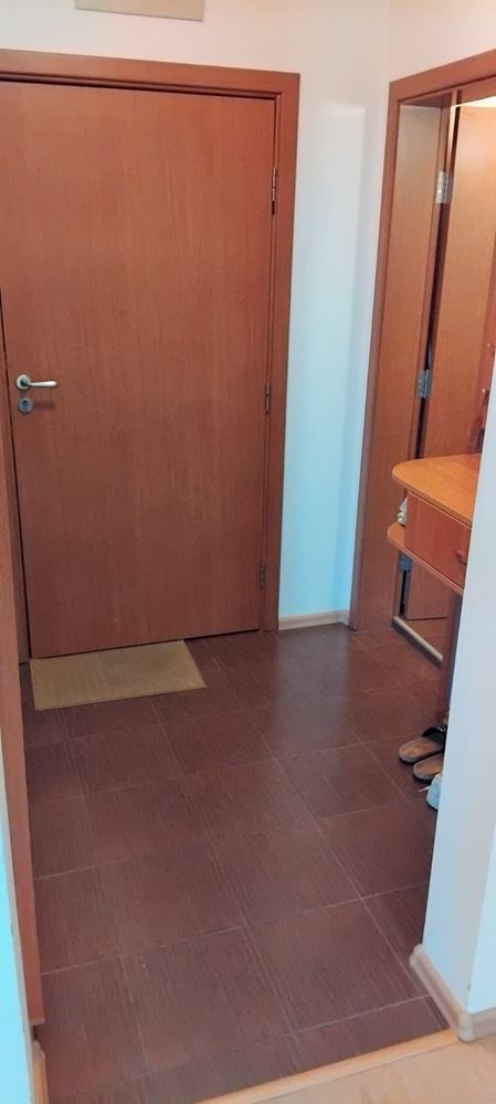 Spacious studio with pool view in a quiet complex in Sveti Vlas – comfort and coziness by the sea