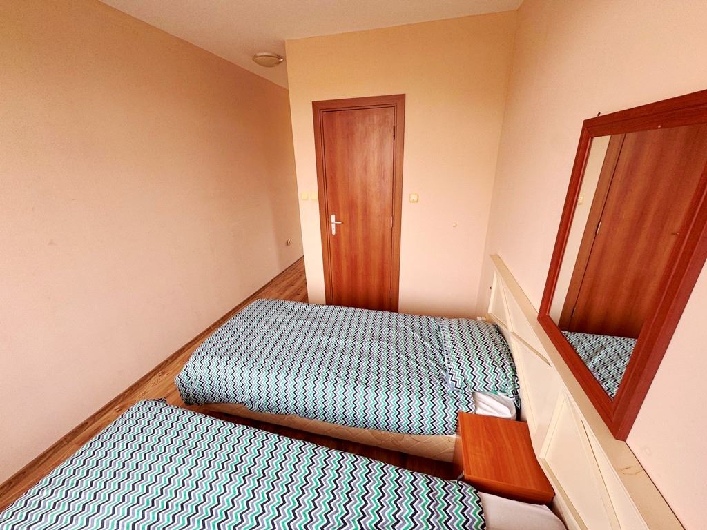 One-bedroom apartment with pool view in a prestigious complex in Sunny Beach