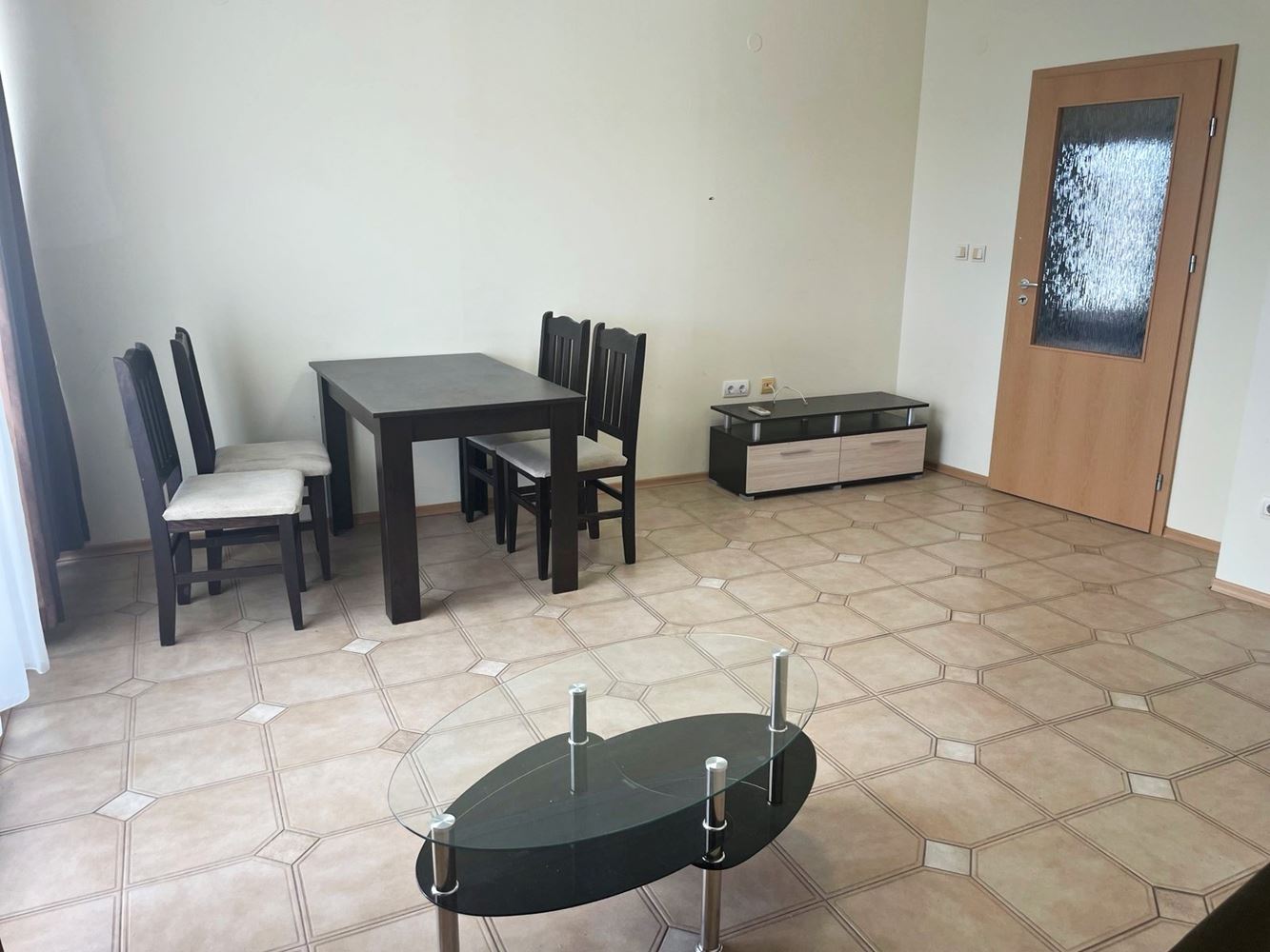 Spacious One-Bedroom Apartment with Pool View in Sunny Beach
