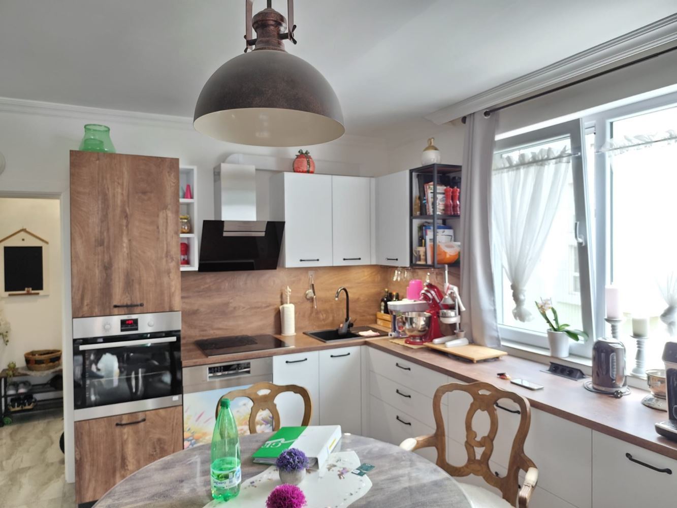 Luxury Three-room Apartment in a Well-Maintained Complex in Sunny Beach