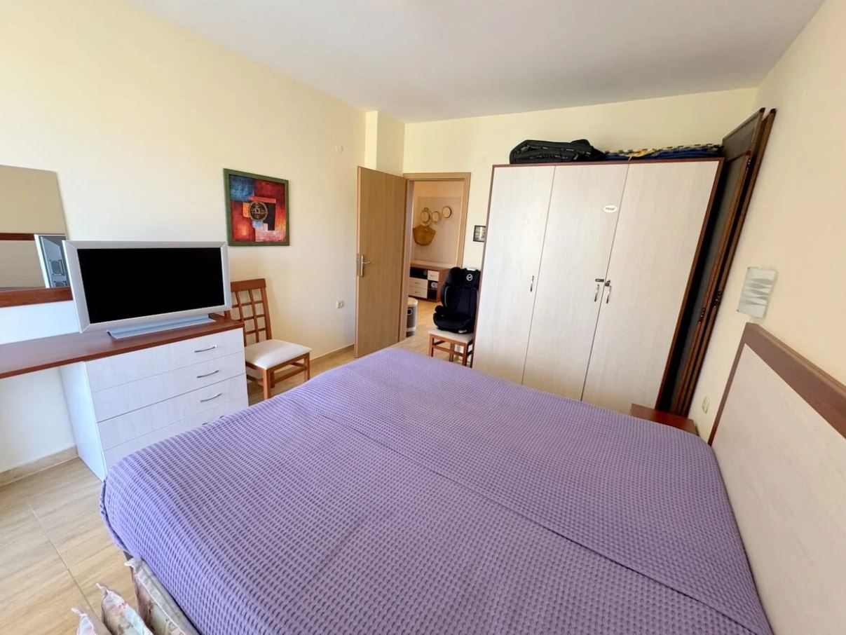 Two-Bedroom Apartment in Sveti Vlas – Panoramic Views and Comfort in a Gated Complex