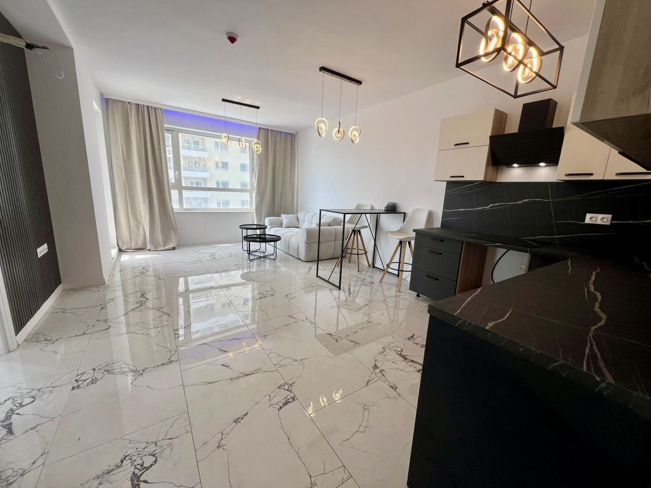 Modern One-Bedroom Apartment with Panoramic View in a Prestigious Complex – Ready to Move In