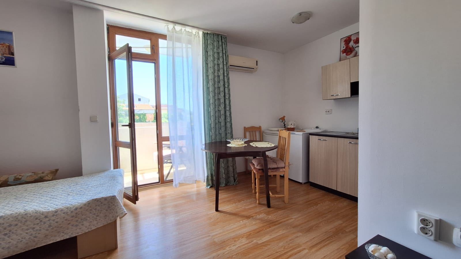 Studio Apartment in Ravda with Swimming Pool and Parking Spaces – Comfortable Seaside Property at an Affordable Price