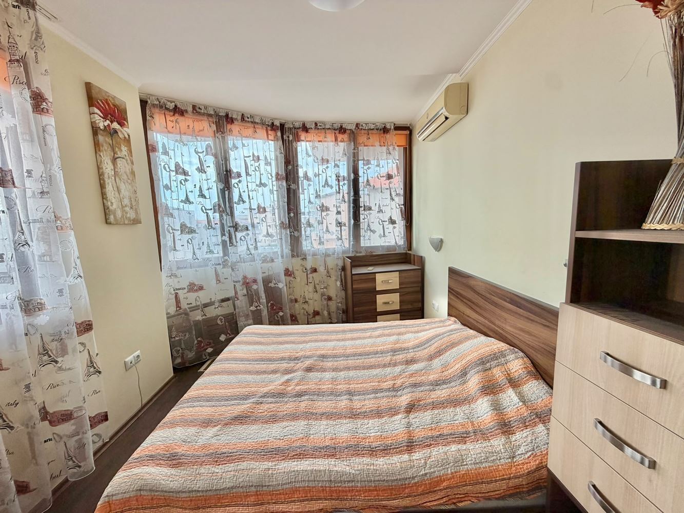 One-bedroom apartment with sea view and low maintenance fee in Ravda