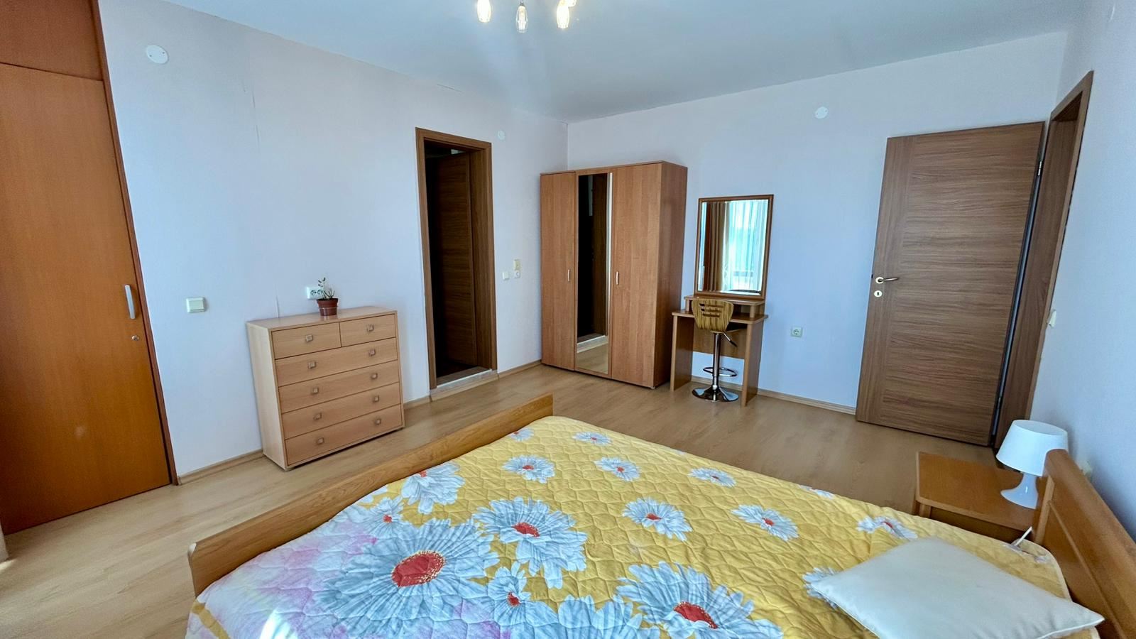 Sveti Vlas – three-bedroom apartment with direct panoramic sea view in a first-line complex