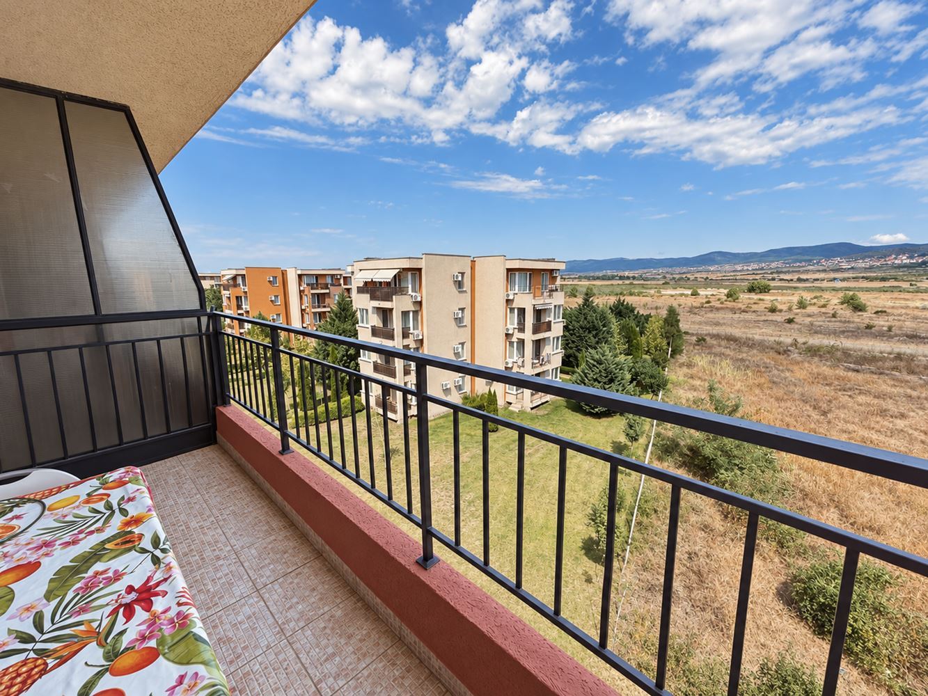Bright and Spacious Panoramic Studio in a Preferred Complex in Sunny Beach