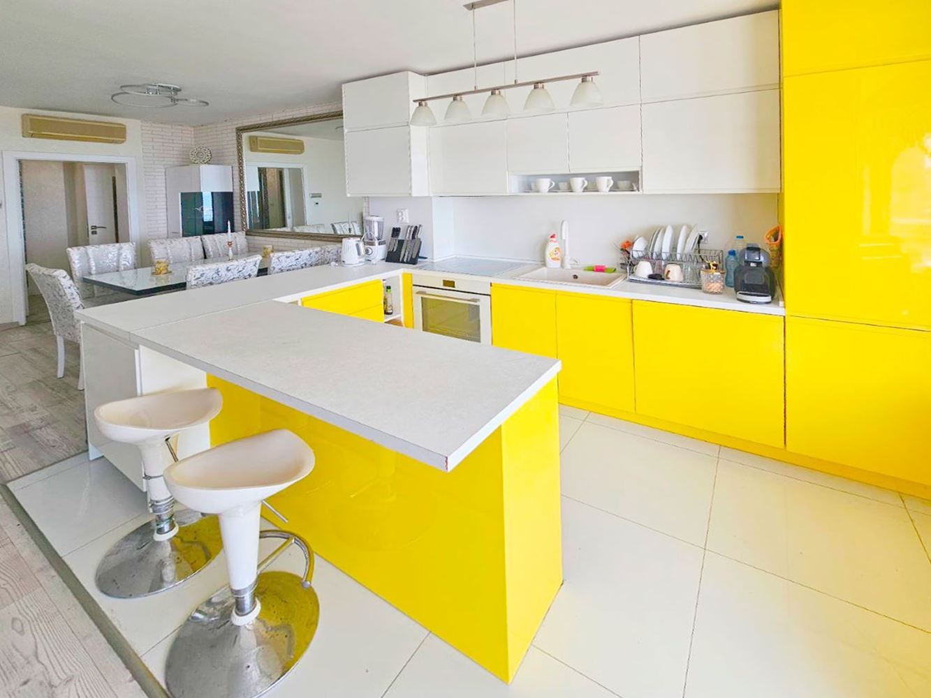 Luxury two-bedroom apartment with sea view on the first line in Ravda – 114 m², two terraces, and full comfort