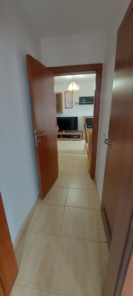Spacious apartment with sea panorama in Sveti Vlas – comfort, greenery, and a prestigious location