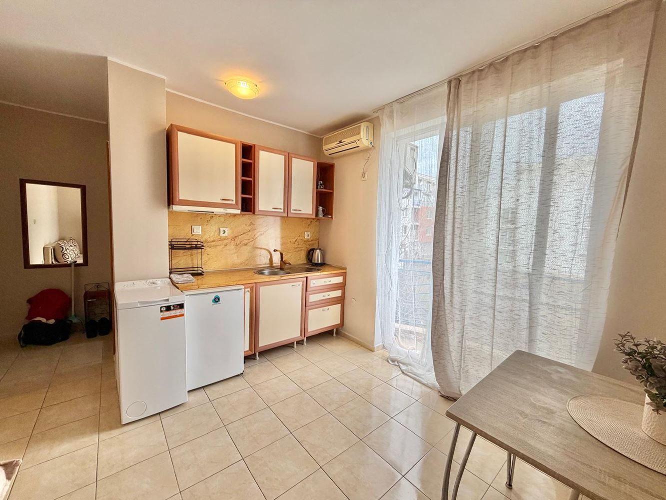 Cozy and stylishly furnished apartment in Sunny Beach with an excellent location