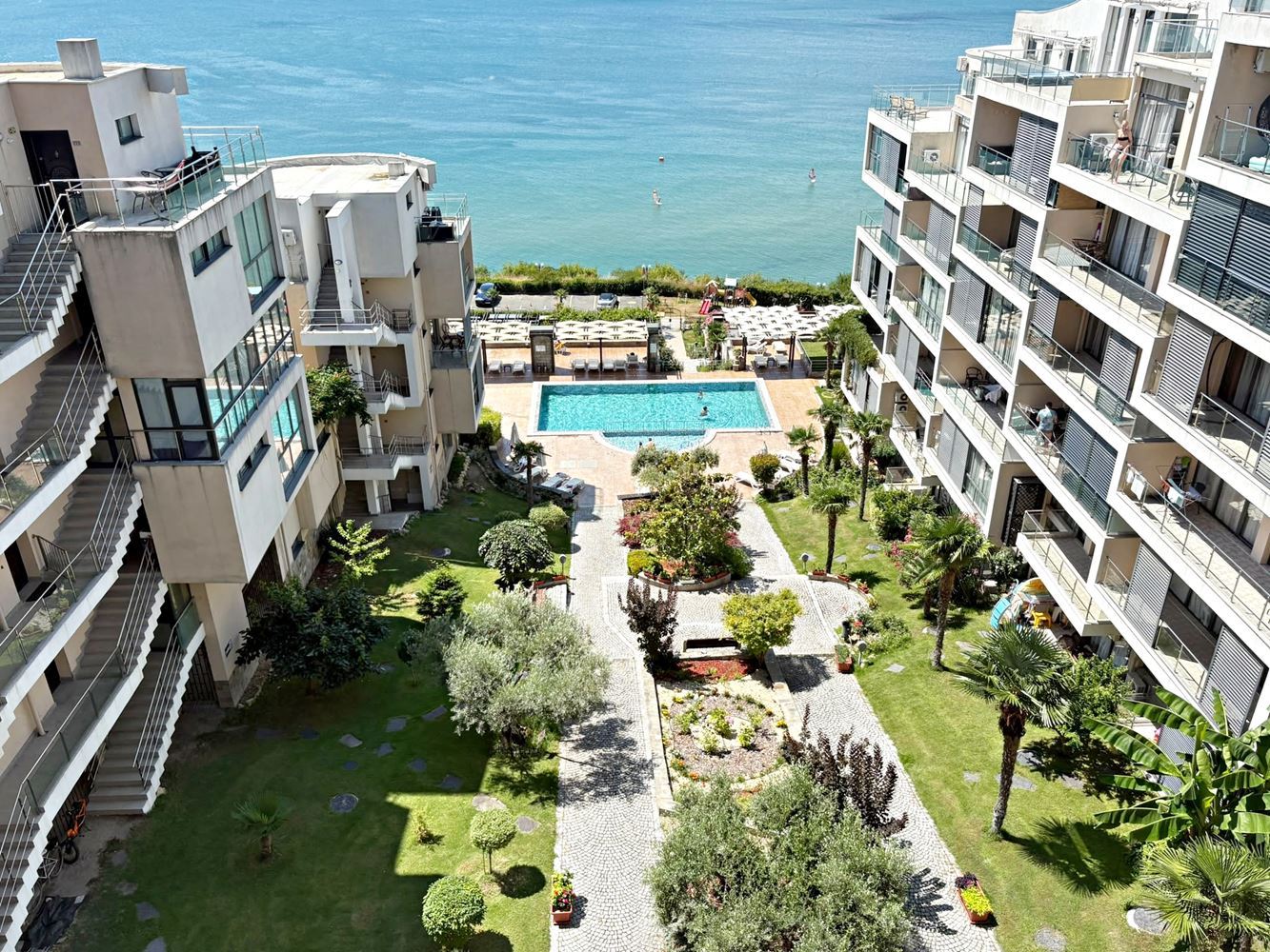 Luxury One-Bedroom Apartment with Panoramic Sea View on the First Line in Sveti Vlas